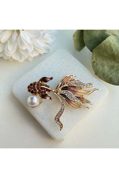 Nes Kahverengi Beta Balığı Broş