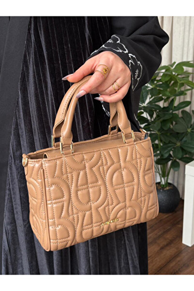 RRD Shoulder bag with accessories