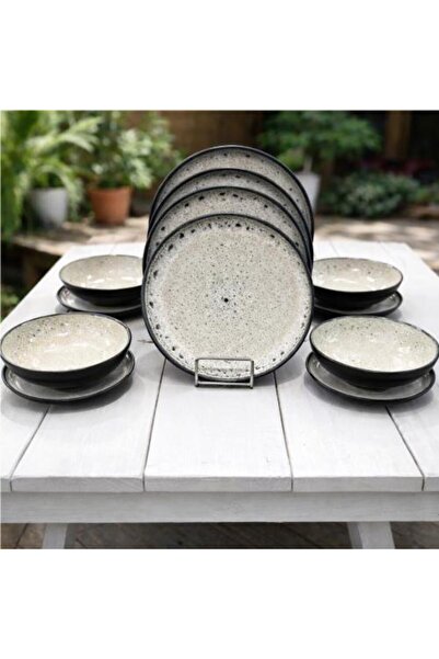Warehouse Porcelain Dish Set with Modern Speckle Design