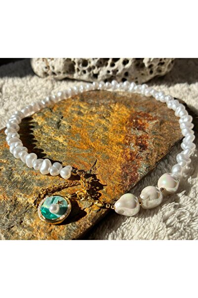 Venus Aura Mermaid Tail Charm İnci Işıltısı Kolye - El yapımı