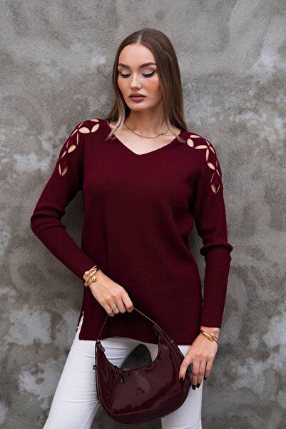 D LAVELLA Shoulder Baklava Openwork Thessaloniki V-Neck Sweater