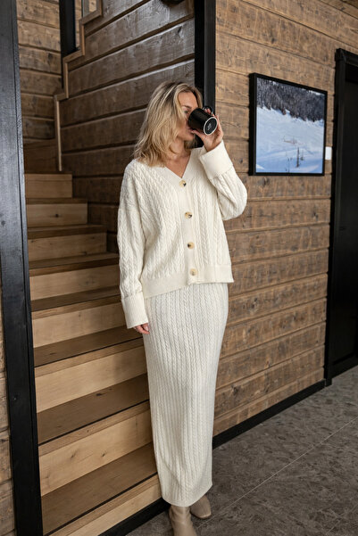 MARLİNG طقم تنورة وبلوزة تريكو بتفاصيل محبوكة