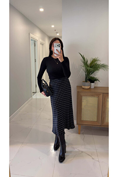 BİRCANÇİL Fusta din satin cu buline alb-negru Wurday