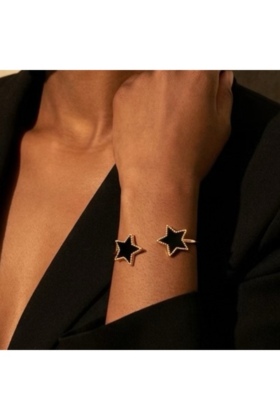 COCOSH TAKI Gold color black star bracelet