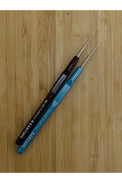 Kartopu Plastik Saplı Oya Ve Dantel El Örgü Tığ No:20, 22. 2'li Set.