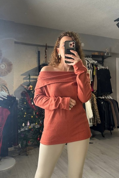 lady special Bluză moale cu guler tip Madonna