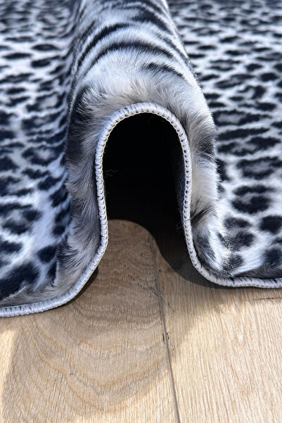 Raschel Carpet Premium Seri Gri Tavşan Tüyü Leopar Desenli Kaymaz Taban Halı Yolluk