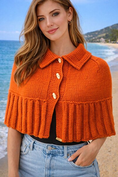 Gönülden Tasarım Hand Knitted Shepherd's Buttoned Women's Knitwear Poncho