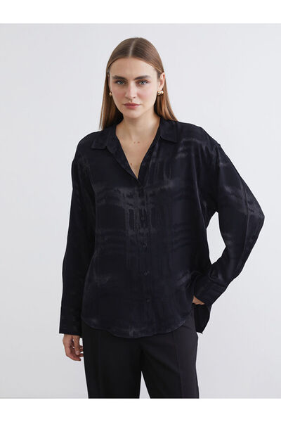 LC Waikiki قميص نسائي بنمط أسود