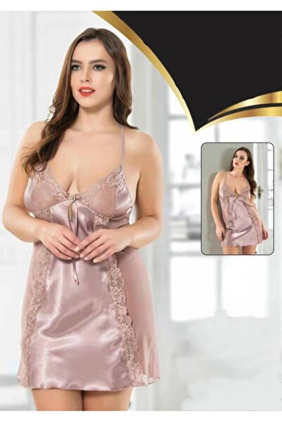 Stylish A short nightgown in a gorgeous color, made of soft satin and adorned...