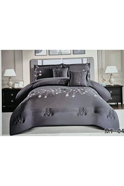 Moon Say goodbye to the summer heat with the "Bianca" royal embroidered doubl...