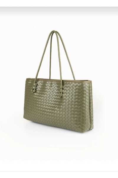 ÖZÜM TAKI Women's Zippered Knitted Detail Baguette Hand and Shoulder Bag Khaki