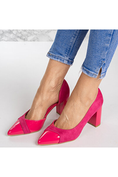 Sofia Store Saima elegant square heel shoes