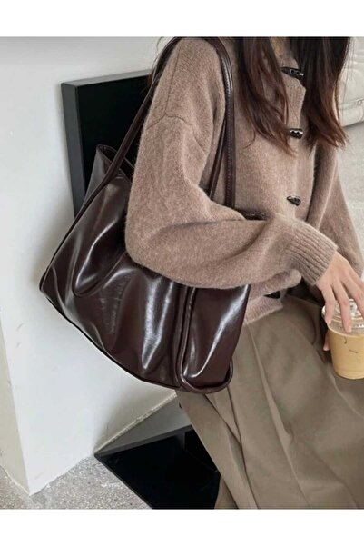 ÖZÜM TAKI Women's Large Shoulder and Arm Bag Brown