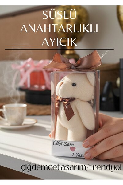 çiğdemcetasarım 10 Adet İsme özel kurdeleli kutulu anahtarlık ayıcık
