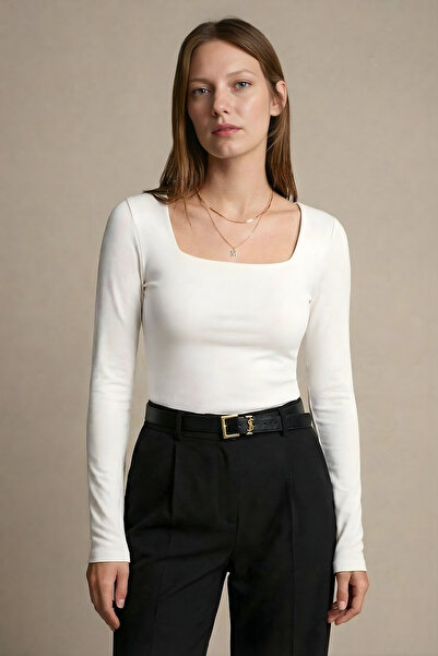 Qaju Women's Long Sleeve Square Neck Basic Blouse - Ecru