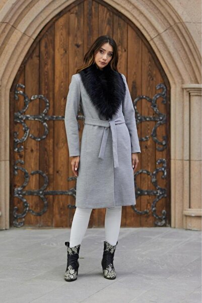 Butik Kadın Kürt Detaylı Kaşe Kaban