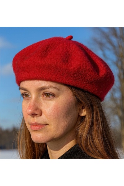 aseh shop Plush Painter Beret