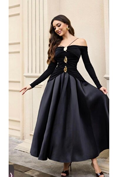 Princess costumes Evening dress available in three elegant colors