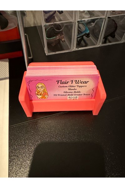 Della Business Card Stand with Seat Design Card Holder – Decorative 3D Printing Tabletop Organizer