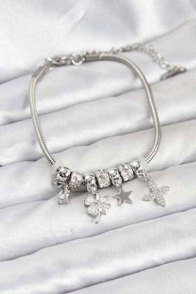 Skygo سوار نسائي من النحاس الفضي مع تعويذة البرسيم - TJ-BB8202