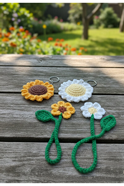 ADeN Accessories & Punch Handmade Knitted Flower Set |   2-Pack Keychain + 2-...