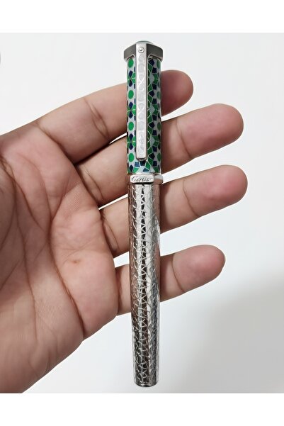 CAAT Cateraa luxury pen, distinctive cap