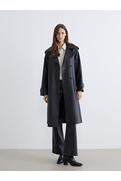 LC Waikiki Дамско палто от кожа с кръстосан яка