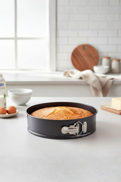 Metaltex Superior Clamped Cake Cake Mold 26 cm