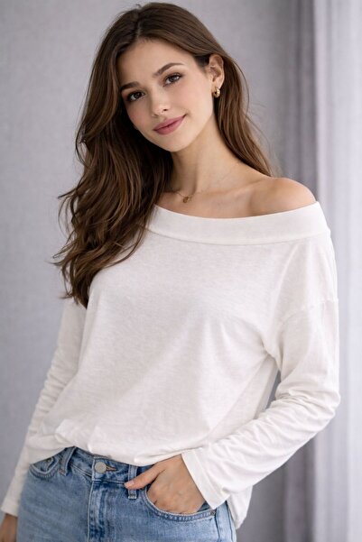 chize Bluză cu umeri căzuți, decolteu bărcuță, din țesătură de spumă cu textu...