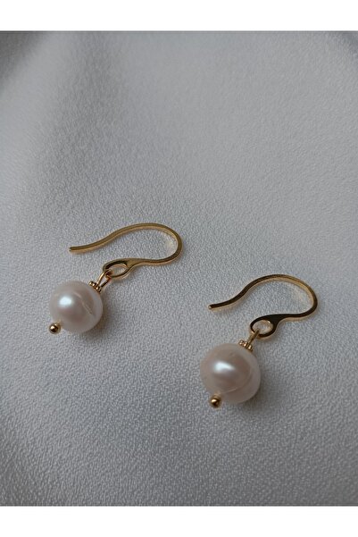OEM Earrings with 10 mm white and twisted cultured pearls plated with 18k gold