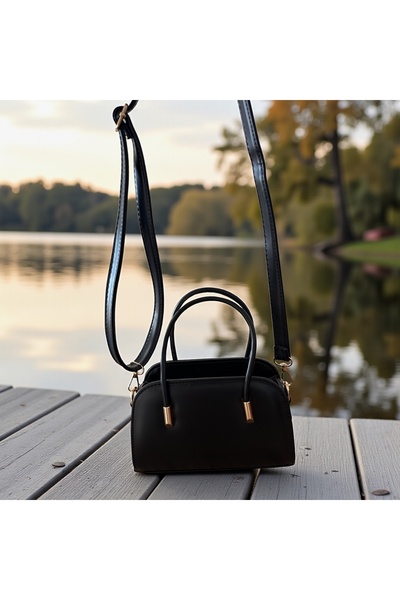 Gözde Mağazacılık Elegant and Stylish Gold Detailed Women's Mini Bag