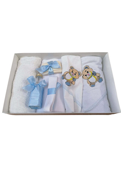 OBSIDION Ειδικό σετ βάπτισης 7 τεμαχίων, κεντημένο - ανοιχτό μπλε αρκουδάκι