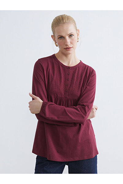 LC Waikiki Stylish and Timeless Burgundy Crew Neck Embroidered Blouse