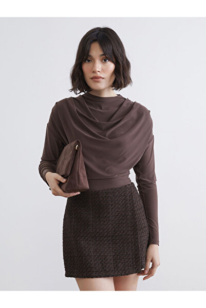 LC Waikiki Quality Pieces from Çelebi Store: Hakim Collar Gathered Blouse