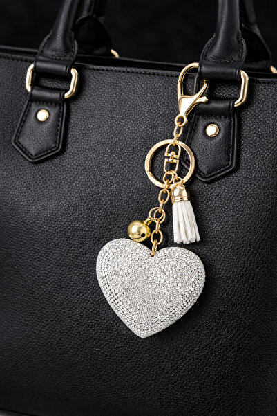 COCOSH TAKI Kalp model beyaz renk gümüş renk taşlı püakül detaylı anahtarlık ...