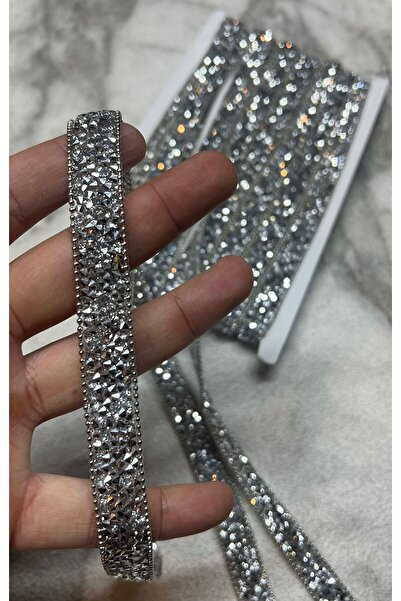 Arnica Bandă decorativă din argint cu pietre termoadezive 1 metru