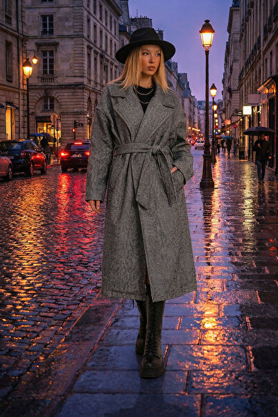 bacc Palton negru cu două rânduri de nasturi cu model în coadă de pește și cu...