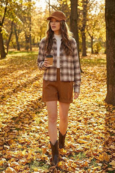 bacc Mustard Double Leg Double Pocket Winter Cashmere Shorts Bchnv-251220