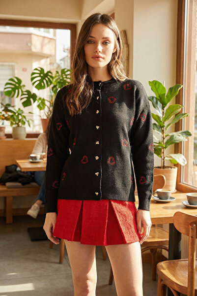 bacc Black Buttoned Heart Embroidered Winter Knitwear Cardigan Bcvl-25T3245