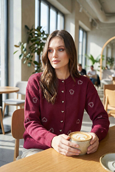 bacc Burgundy Buttoned Heart Embroidered Winter Knitwear Cardigan Bcvl-25T3245
