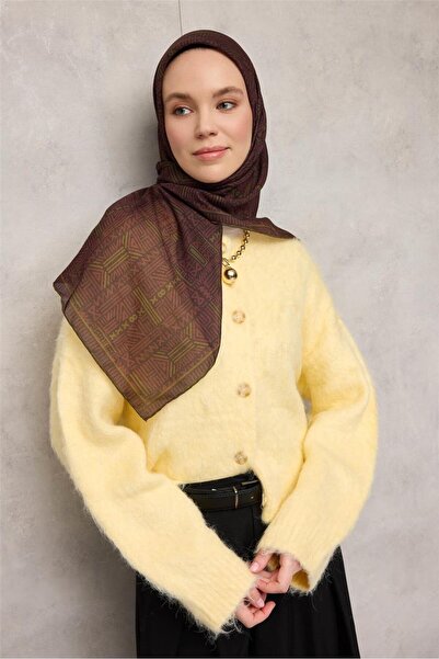 Silk Home وشاح ناعم من القطن والبوليستر بنمط هندسي أسود باهت 90*90