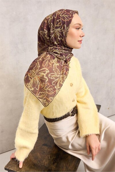 Silk Home وشاح ناعم من القطن والبوليستر بنمط الزنبق بني فاتح 90x90