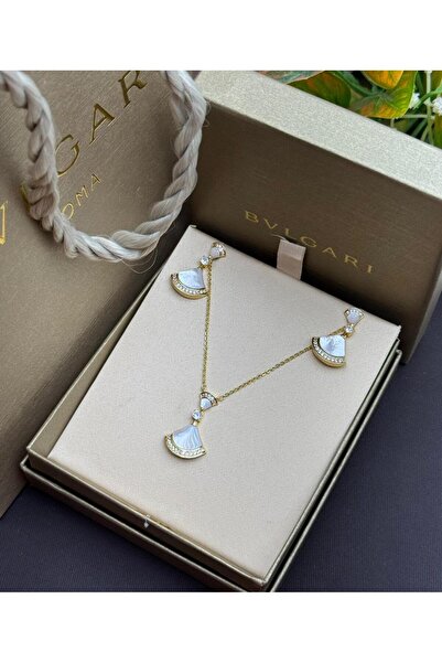 Bulgarian Bee اسواره بلغارية تتضمن ملحقاتها