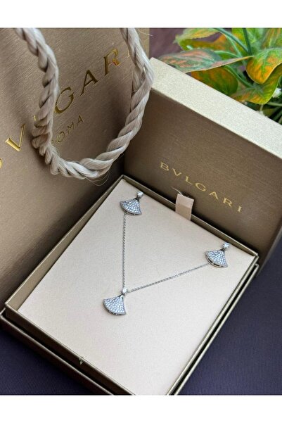 Bulgarian Bee اسواره بلغارية تتضمن ملحقاتها