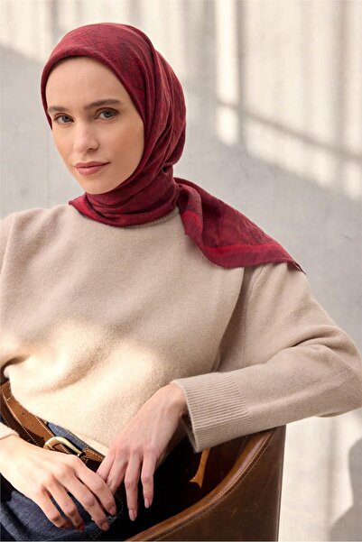 Silk Home وشاح فيسكوز فيلورا للفصول الأربعة بنمط مختلط بلون الكرز 90×90