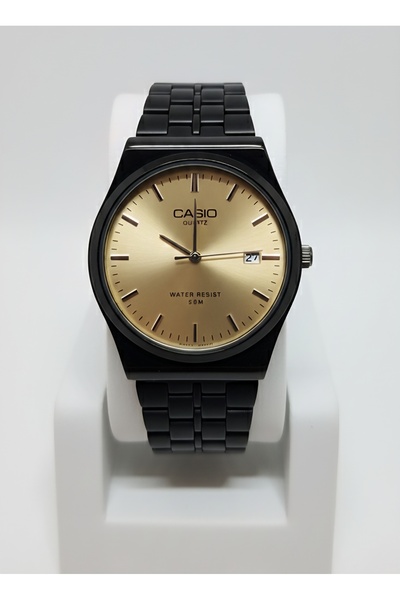 cs A classic, luxurious watch