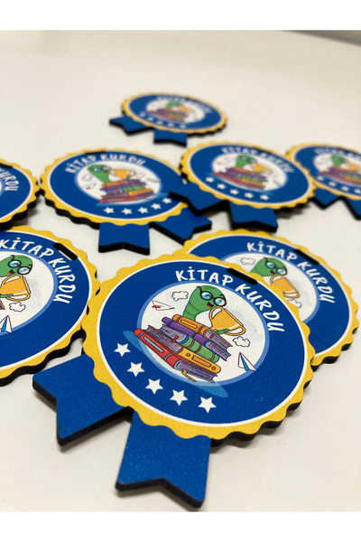 Leelii Tasarım Kitap Kurdu Ahşap Madalya (10 Adet - İp Dahil)