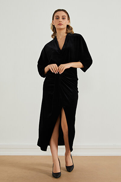 PAULMARK Рокля - Детайл с цепка