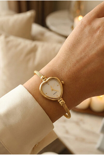 AURRARİ Steel Strap Flexible Gold Color Heart Gold Dial Women Wristwatch